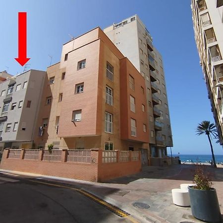 Estupendo Piso Renovado A 30 Metros De La Playa Apartment Almería Exterior photo