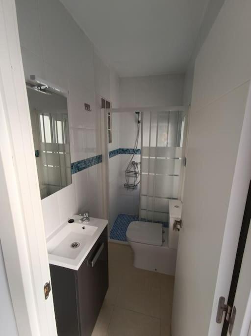 Estupendo Piso Renovado A 30 Metros De La Playa Apartment Almería Exterior photo