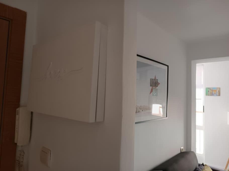 Estupendo Piso Renovado A 30 Metros De La Playa Apartment Almería Exterior photo